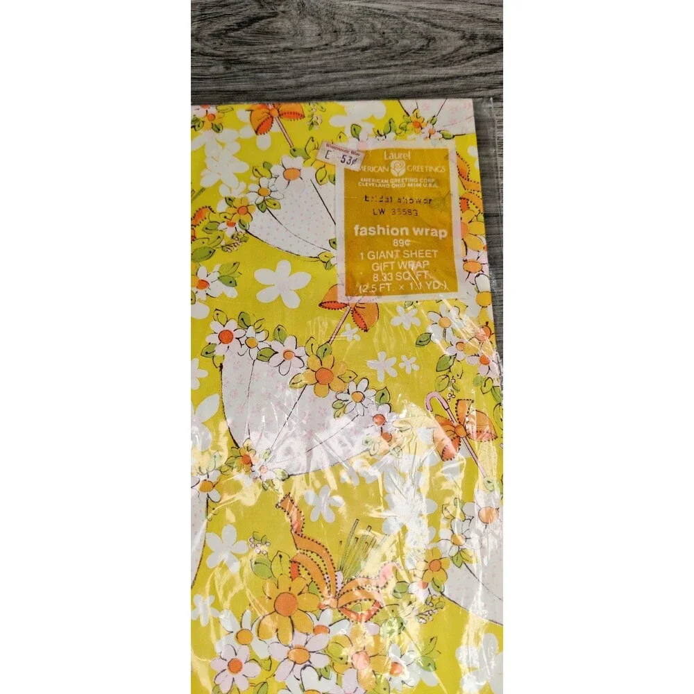 VTG American Greetings Bridal Shower Gift Wrap Paper Umbrellas Retro 60s, 70s